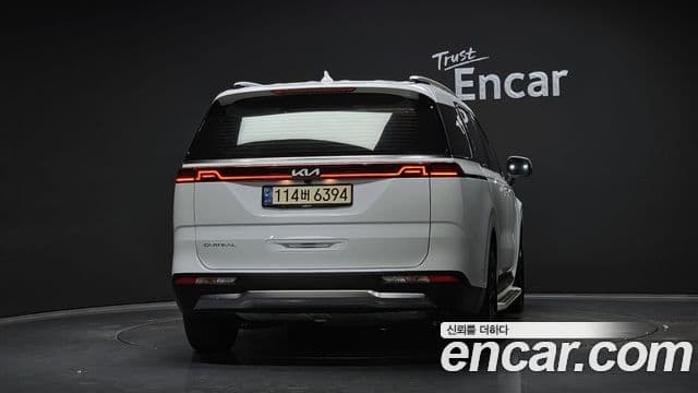 Kia Carnival 2022 — Фото 4/20