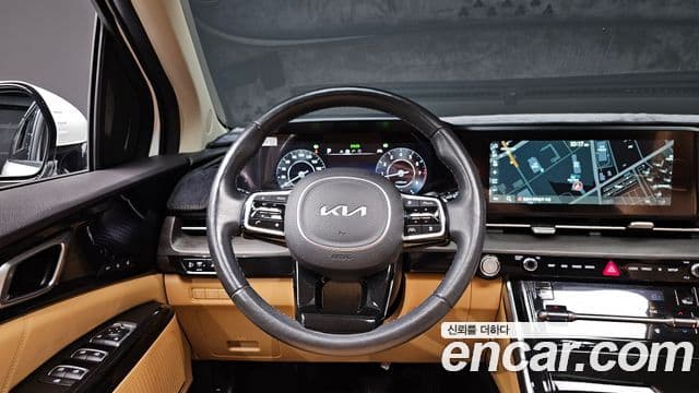 Kia Carnival 2022 — Фото 13/20