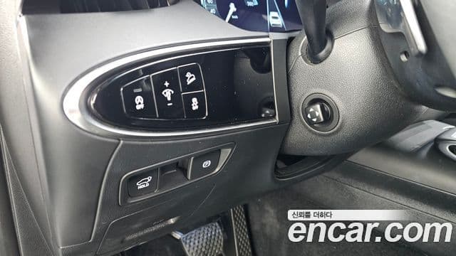 Genesis GV70 2021 — Photo 3/31
