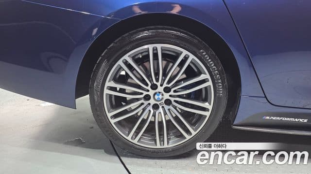 BMW 5 Series 2018 — Фото 5/20