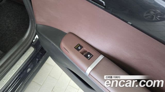 Hyundai Grandeur 2023 — Şəkil 19/20