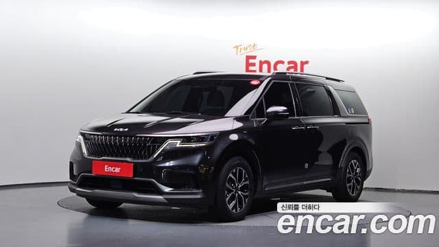 Kia Carnival 2021 — Фото 1/20
