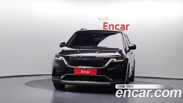 Kia Carnival 2021 — Фото 3/20
