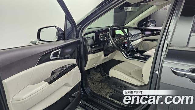 Kia Carnival 2021 — Фото 10/20