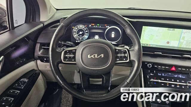 Kia Carnival 2021 — Фото 13/20