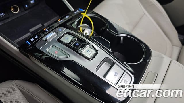 Hyundai The New Tucson 2022 — Фото 8/20