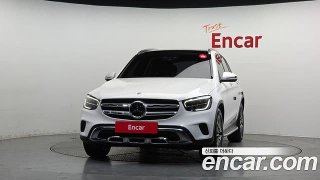Mercedes-Benz GLC-Class 2021 — ფოტო 2/20