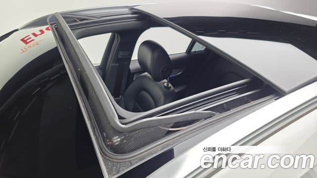 Mercedes-Benz GLC-Class 2021 — ფოტო 18/20