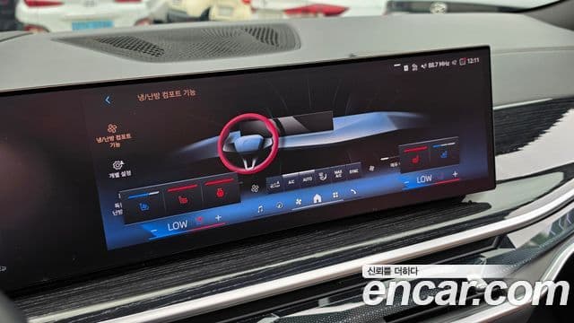 BMW X6 2024 — Photo 9/31