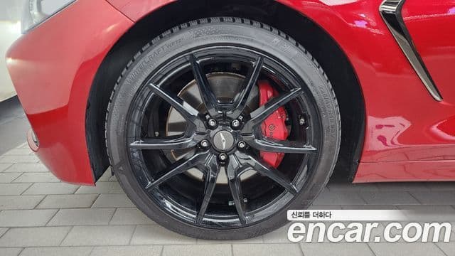 Genesis G70 2019 — ფოტო 5/20