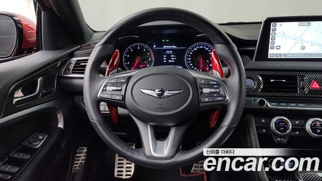 Genesis G70 2019 — ფოტო 13/20