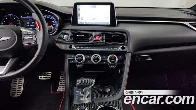 Genesis G70 2019 — ფოტო 14/20