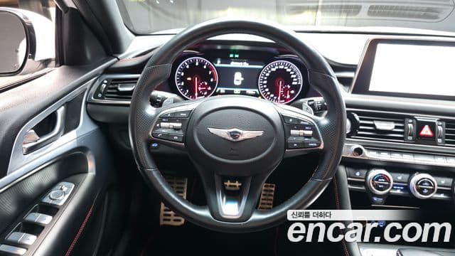 Genesis G70 2018 — Şəkil 18/32