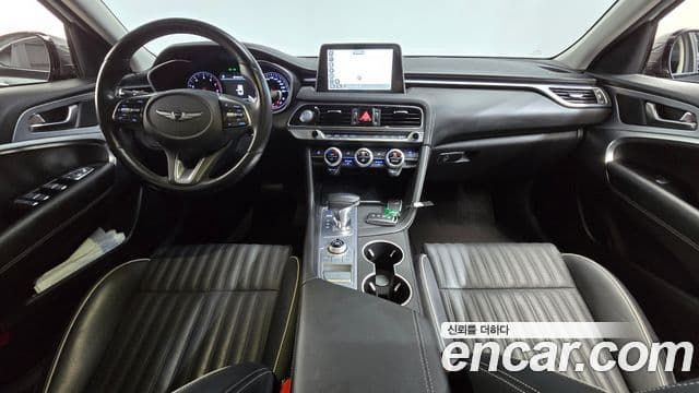 Genesis G70 2018 — ფოტო 7/20