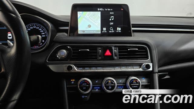 Genesis G70 2018 — ფოტო 12/20