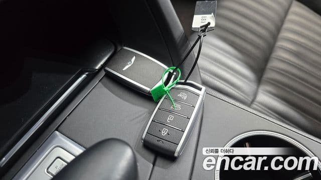 Genesis G70 2018 — Şəkil 15/20
