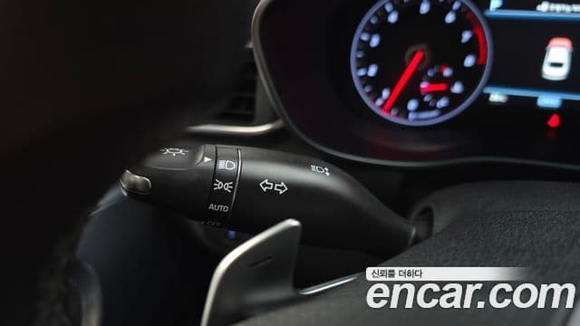 Genesis G70 2018 — Photo 7/31