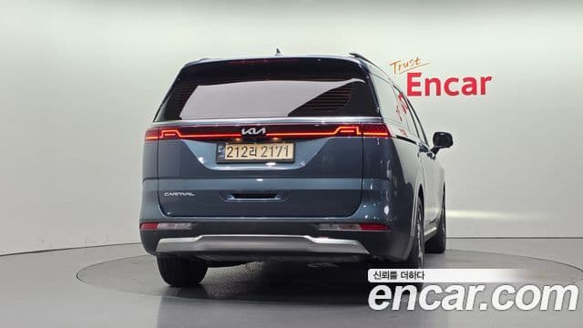 Kia Carnival 2022 — Фото 4/20