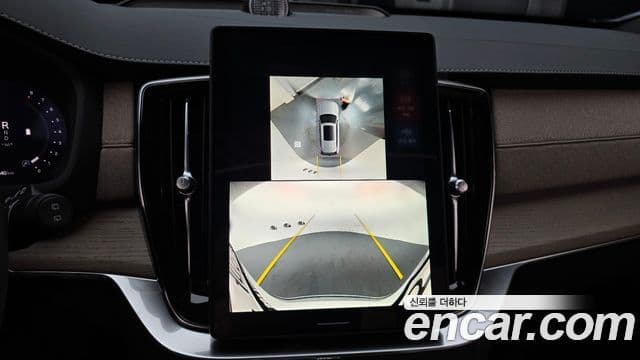 Volvo XC90 2025 — Şəkil 30/35
