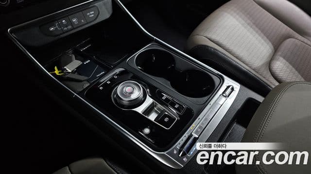 Kia Carnival 2024 — Фото 9/20