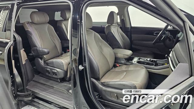 Kia Carnival 2024 — Фото 10/20