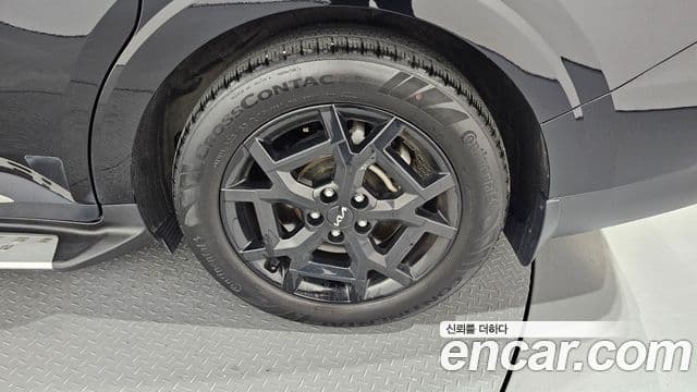 Kia Carnival 2024 — Photo 1/32