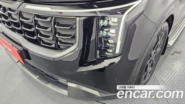 Kia Carnival 2024 — Photo 14/32