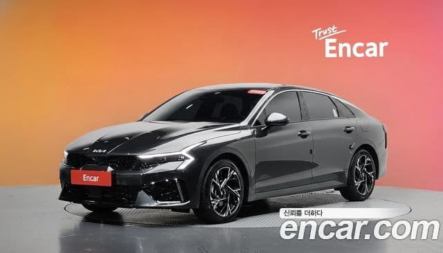 Kia K5, 2025
