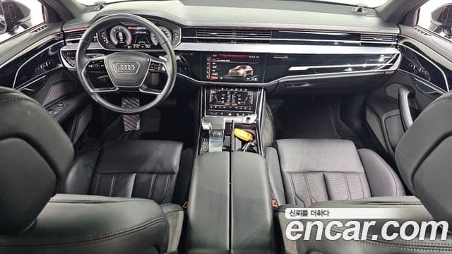Audi A8 2021 — Şəkil 7/20