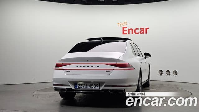 Genesis G90 2022 — ფოტო 4/20