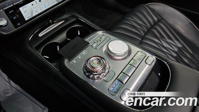 Genesis G90 2022 — ფოტო 9/20