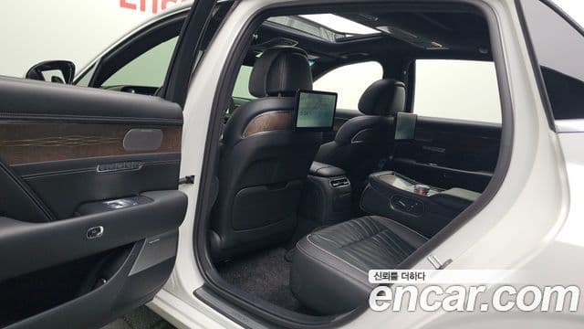 Genesis G90 2022 — ფოტო 11/20