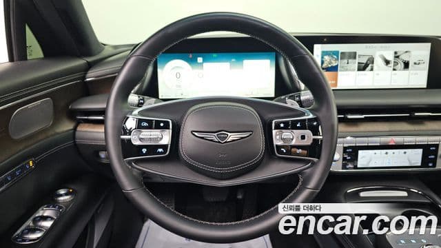 Genesis G90 2022 — ფოტო 13/20