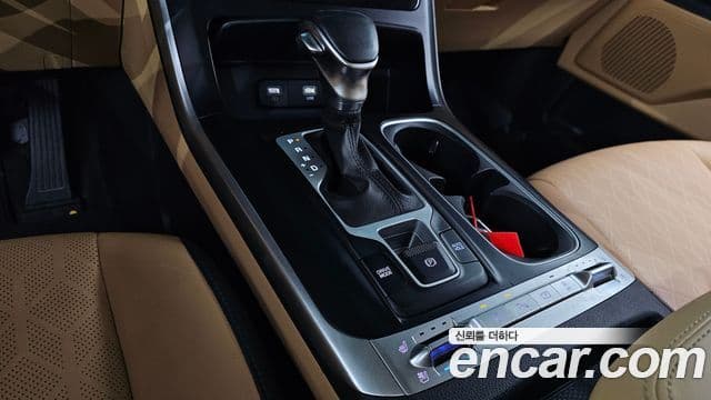 Kia Carnival 2022 — Şəkil 9/20