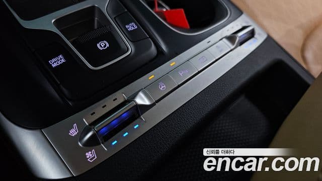 Kia Carnival 2022 — Şəkil 18/20