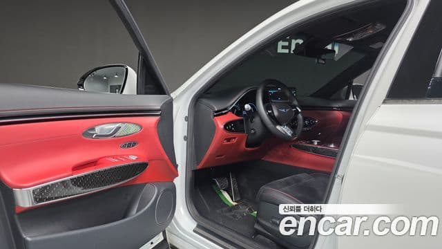 Genesis GV70 2021 — фото 10 из 20