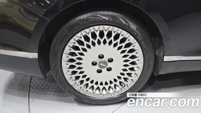 Genesis Electrified G80 2021 — ფოტო 4/20