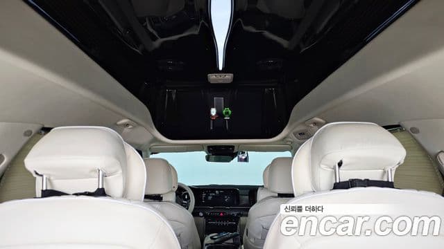Kia Carnival 2021 — Şəkil 20/42