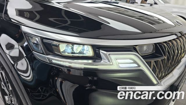 Kia Carnival 2021 — Şəkil 38/42