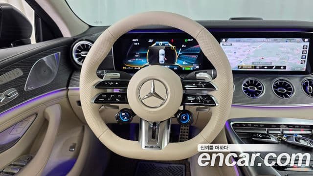 Mercedes-Benz AMG GT 2022 — фото 13 из 20