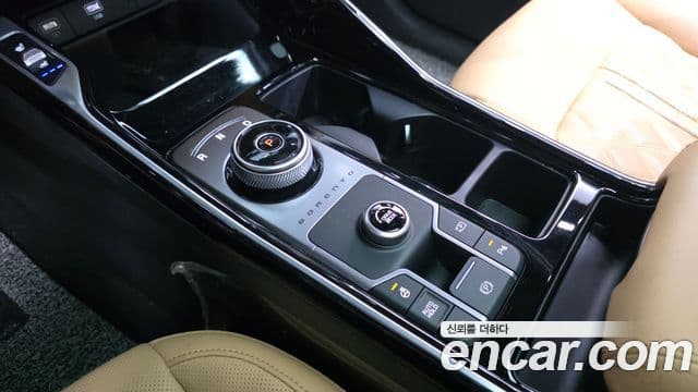 Kia Sorento 2022 — Фото 9/20