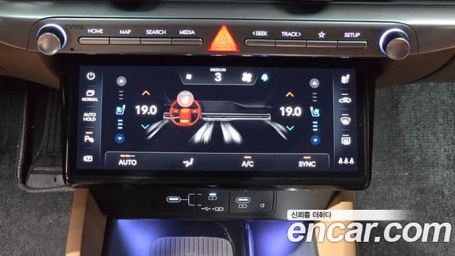 Hyundai Grandeur 2024 — ფოტო 18/20