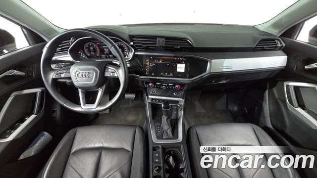 Audi Q3 2023 — Photo 16/20