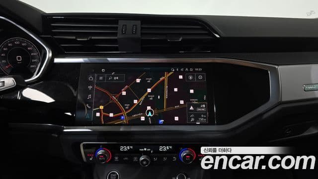 Audi Q3 2023 — Photo 9/20