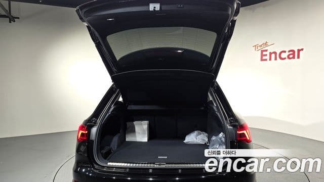 Audi Q3 2023 — Photo 5/20
