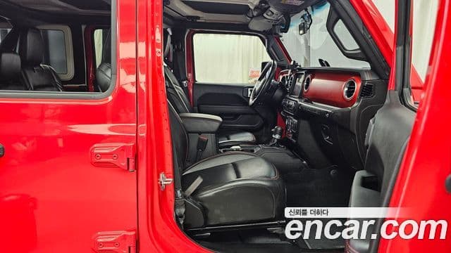 Jeep Wrangler 2022 — ფოტო 11/20
