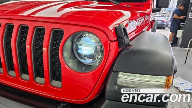 Jeep Wrangler 2022 — Şəkil 25/31