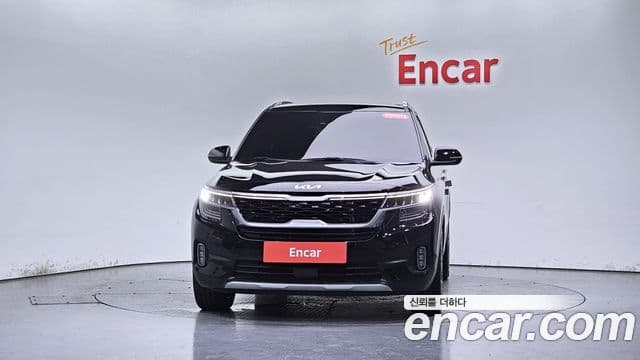 Kia Seltos 2022 — ფოტო 3/20