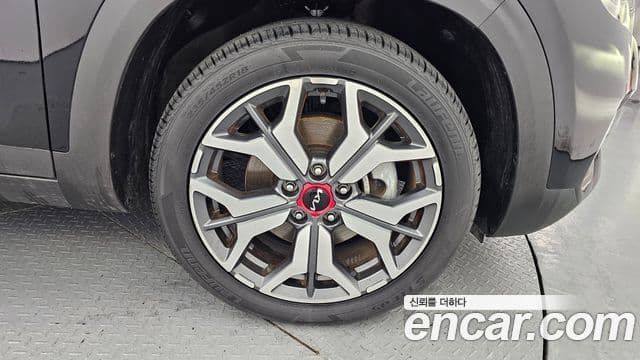 Kia Seltos 2022 — ფოტო 5/20