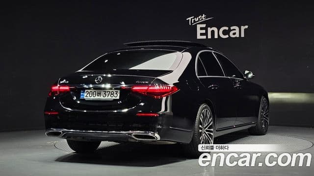 Mercedes-Benz S-Class 2022 — ფოტო 2/20